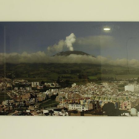 Casa De Cristal Hotel Chachagui エクステリア 写真